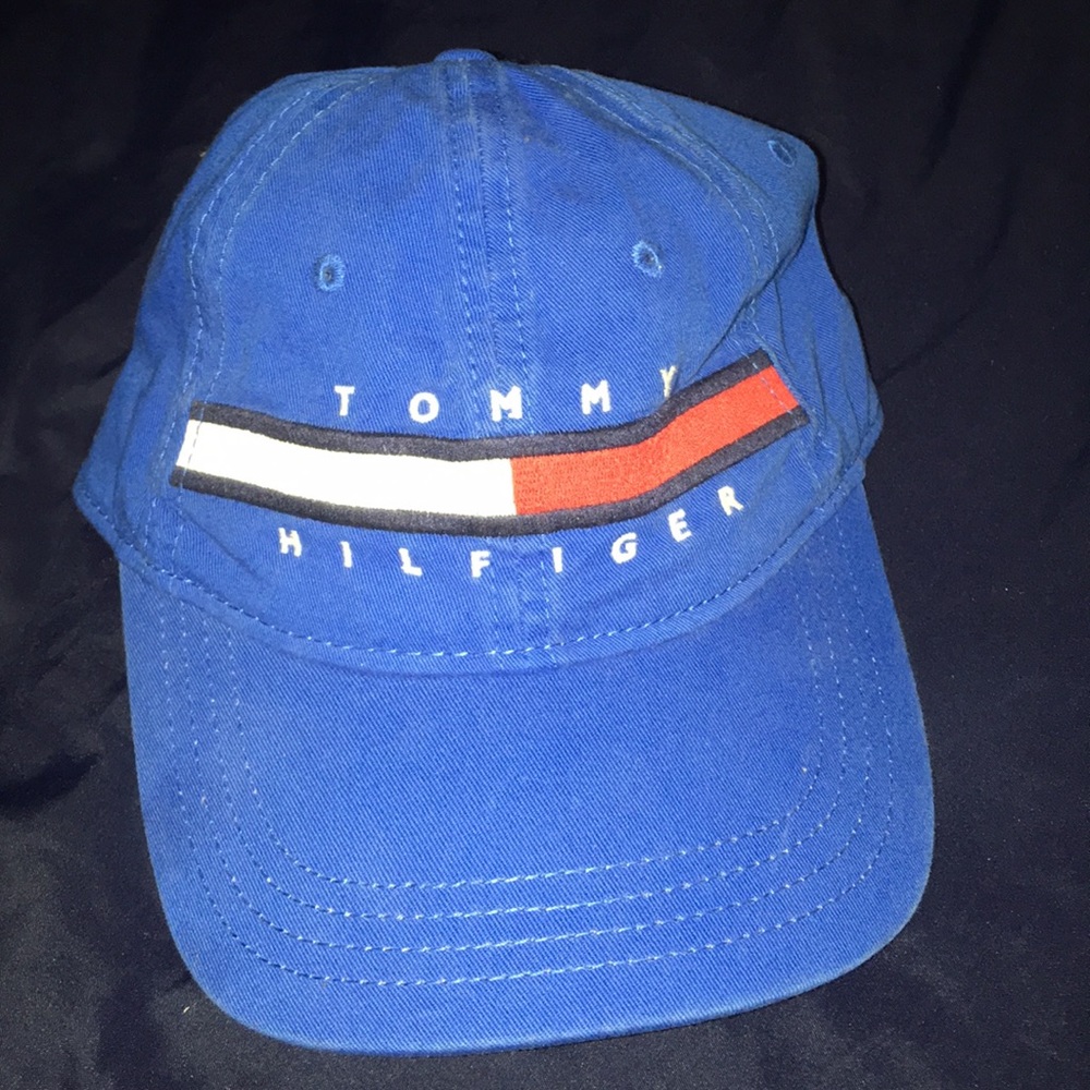 Tommy Hilfiger strap back hat